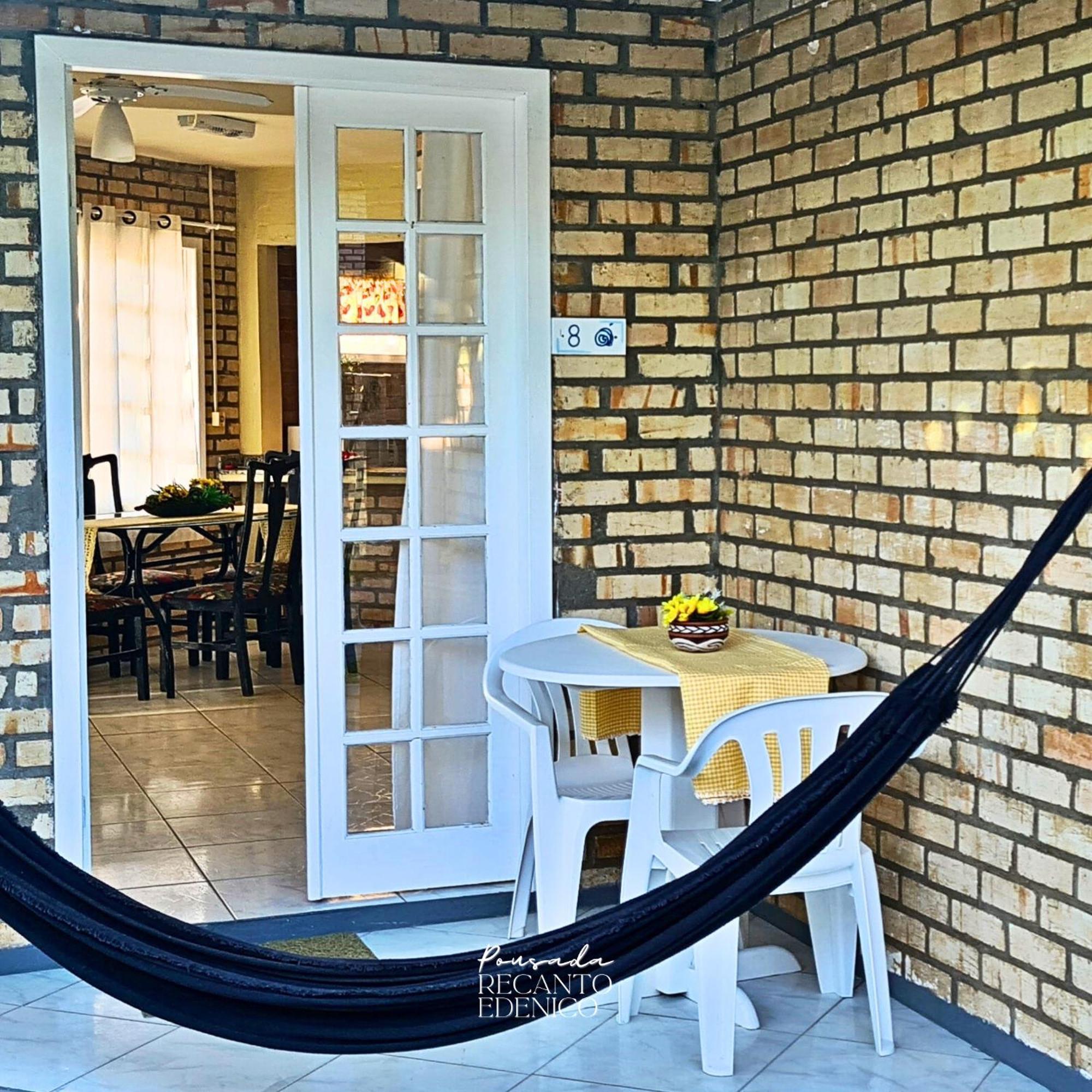 Inn Recanto Edenico - A Beira Mar Da Ponta Do Papagaio, Sc Palhoca